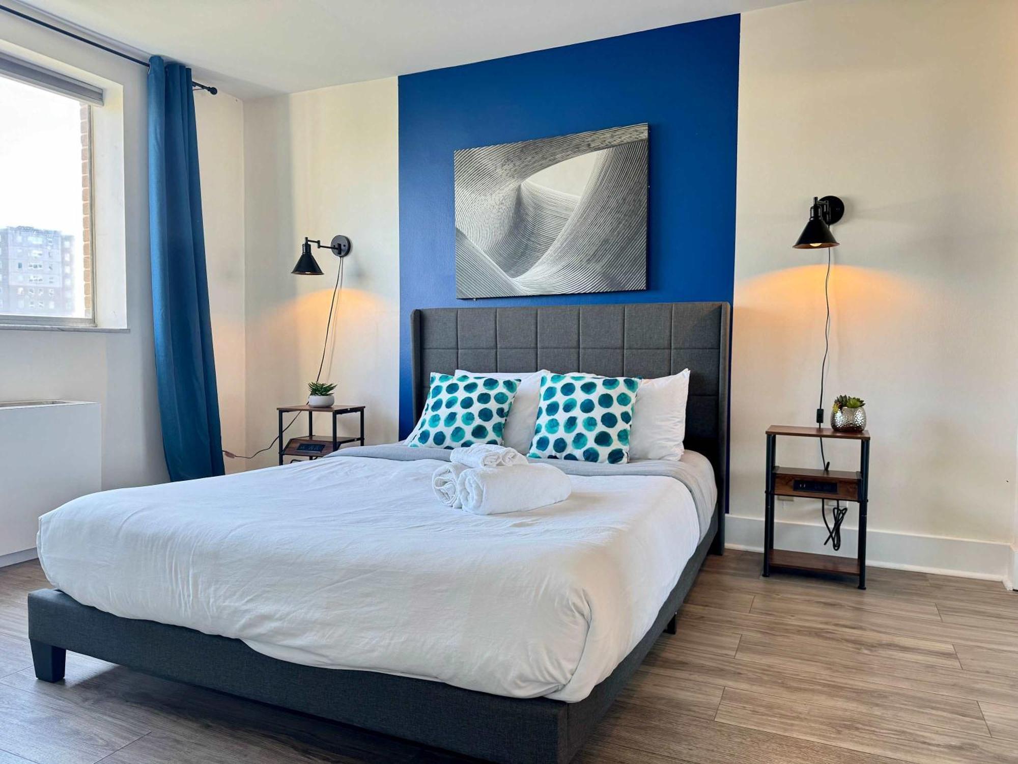 2B1B Modern Downtown Atl Condo W 1 Free Parking Lm1007 Атланта Экстерьер фото